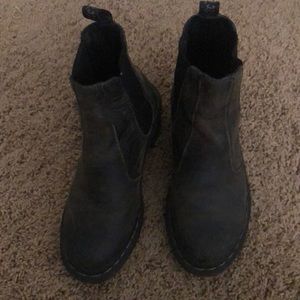Dr. Martens Chelsea boots